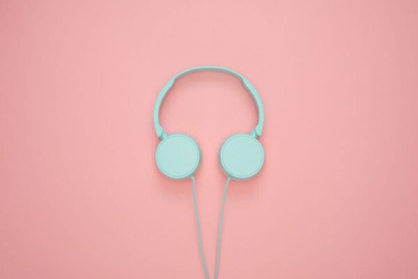 headphones Headphones